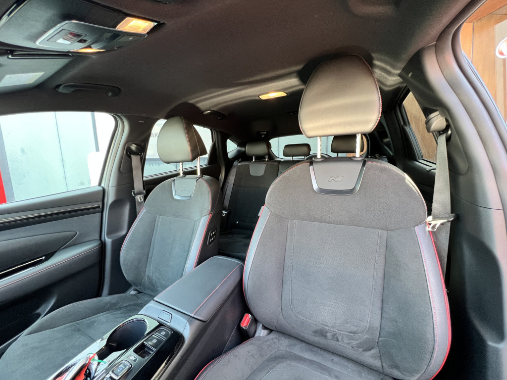 Hyundai Tucson 1.6 t-gdi phev n line 4wd | 360 camera | two-tone | apple/ a