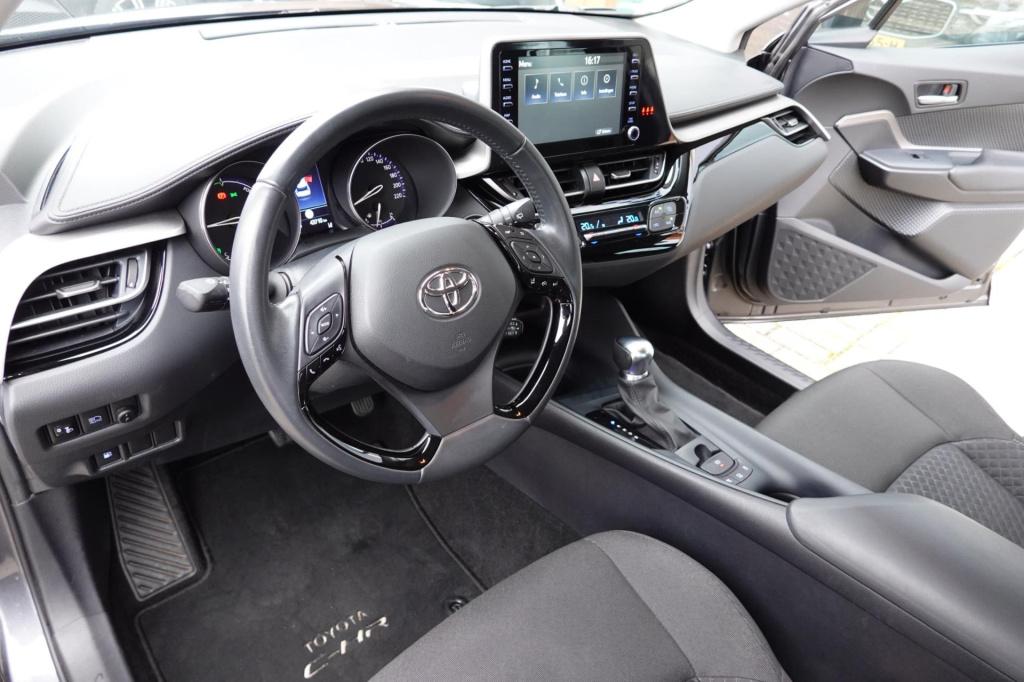 Toyota C-hr 1.8 hybrid active