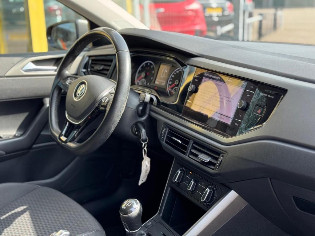 Volkswagen Polo 1.0 tsi comfortline