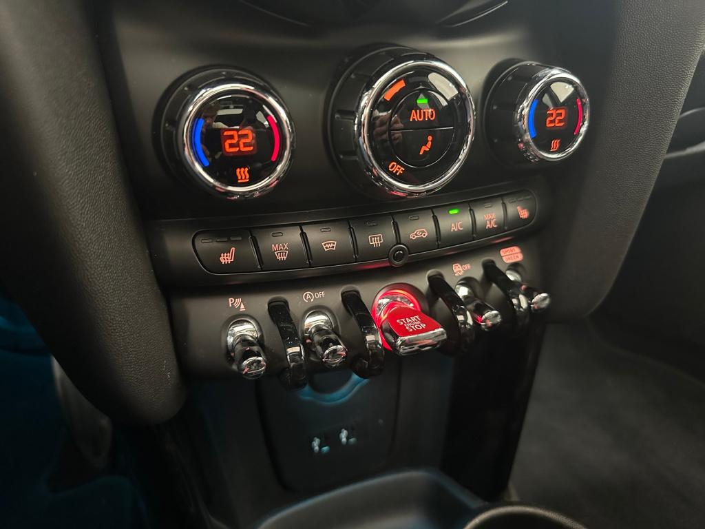 Mini 5-deurs 2.0 cooper s jcw | emerald grey | harman/kardon | yours interi
