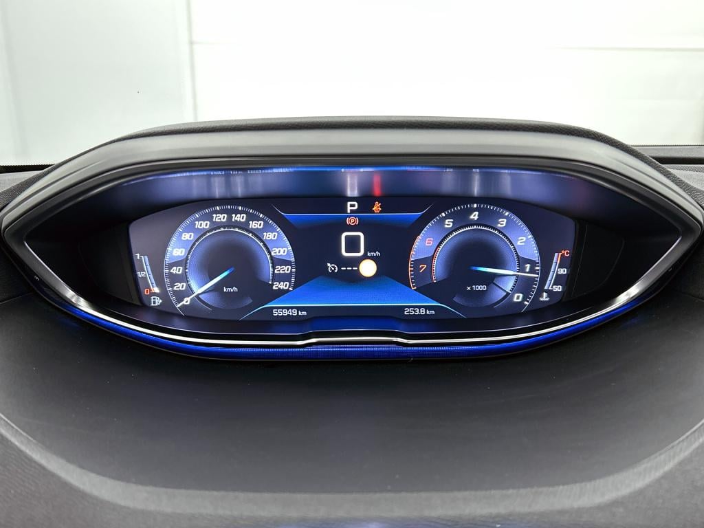 Peugeot 3008 130 pk automaat premium avantage elektrische achterklep | stoe