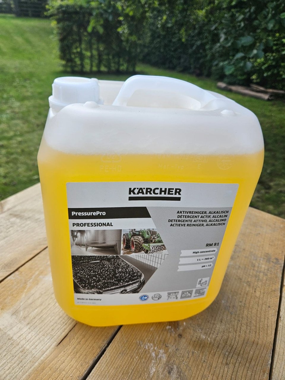 Kärcher officieel reinigingsmiddel/schoonmaakmiddel voor hogedrukreiniger.