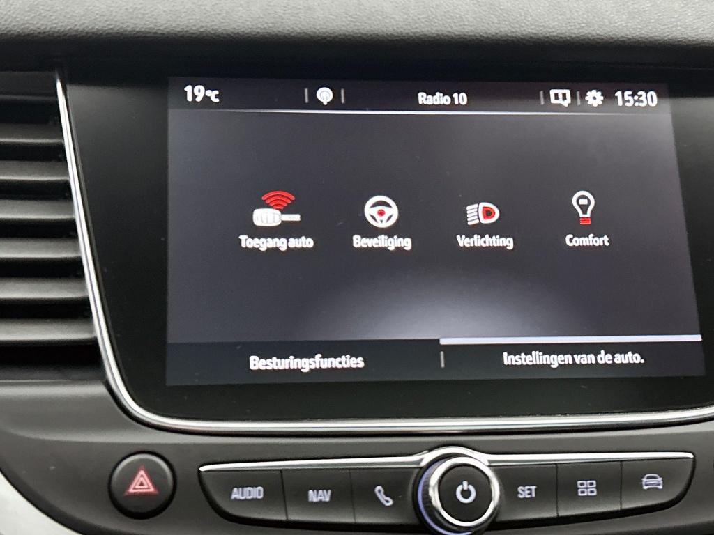 Opel Grandland X 1.2 turbo business executive| trekhaak | panoramadak |