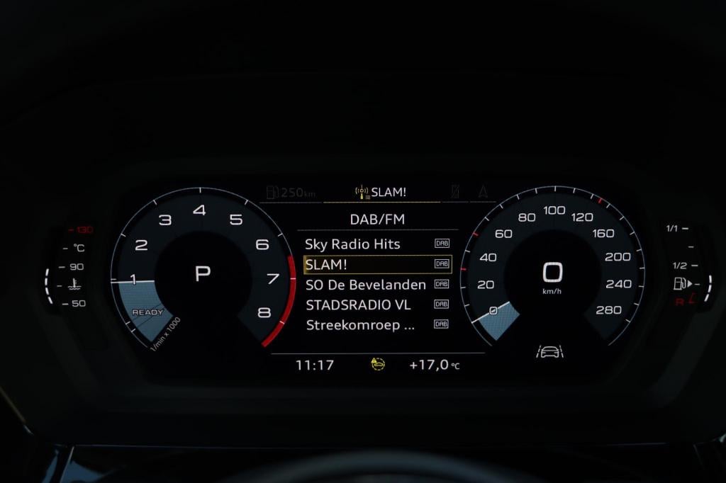 Audi A3 limousine 35 tfsi s edition 150pk s tronic