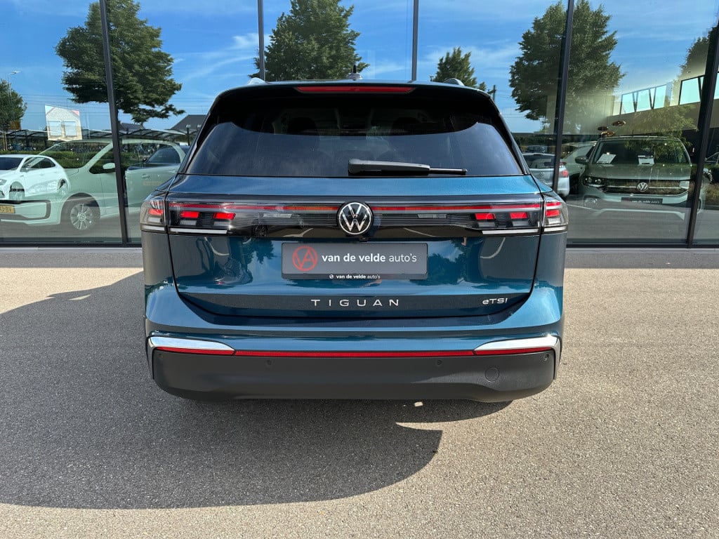 Volkswagen Tiguan 1.5 etsi 150pk dsg elegance | 360 camera | trekhaak | dod
