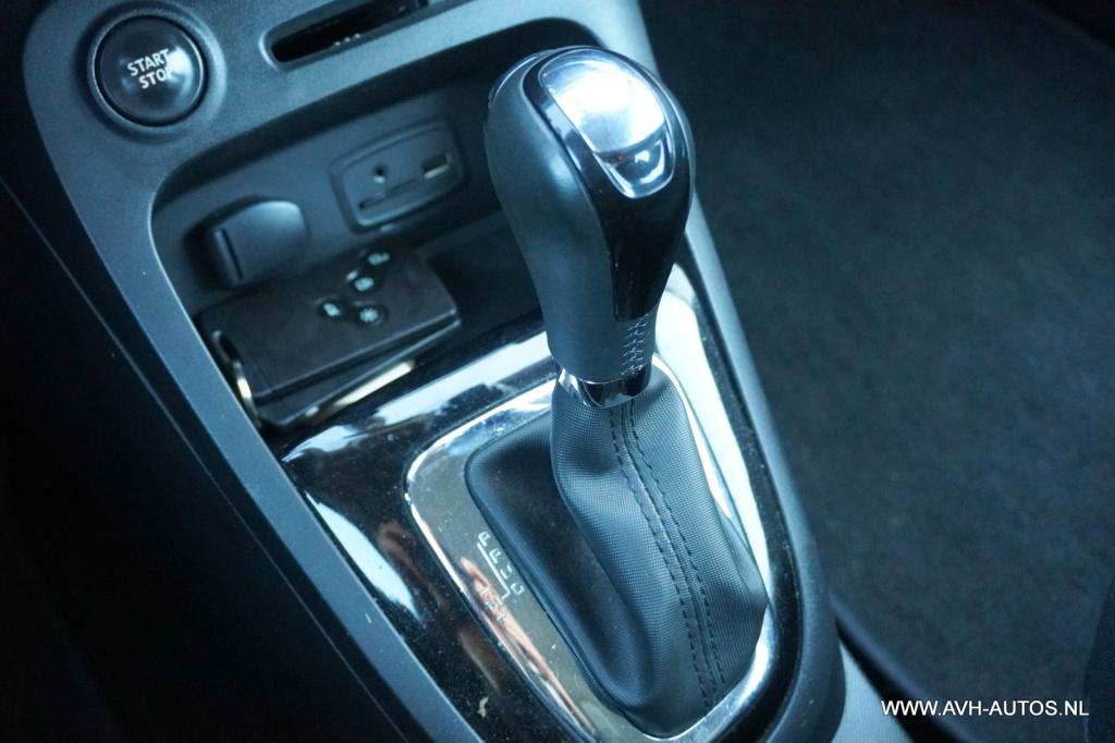 Renault Captur 1.2 tce helly hansen automaat