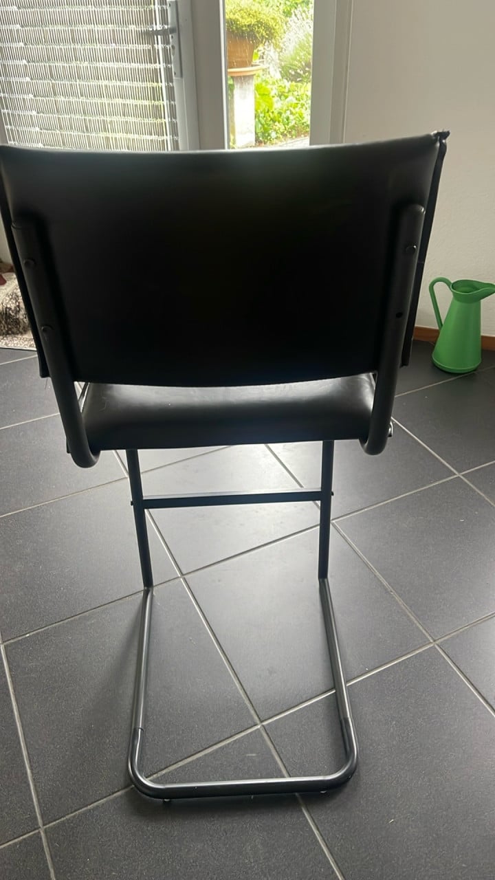 3 barkrukken