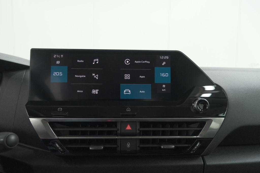 Citroen C4 puretech 130 feel | trekhaak | camera | allseason banden | clima