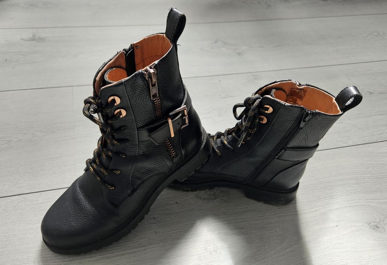 Zwarte leren boots