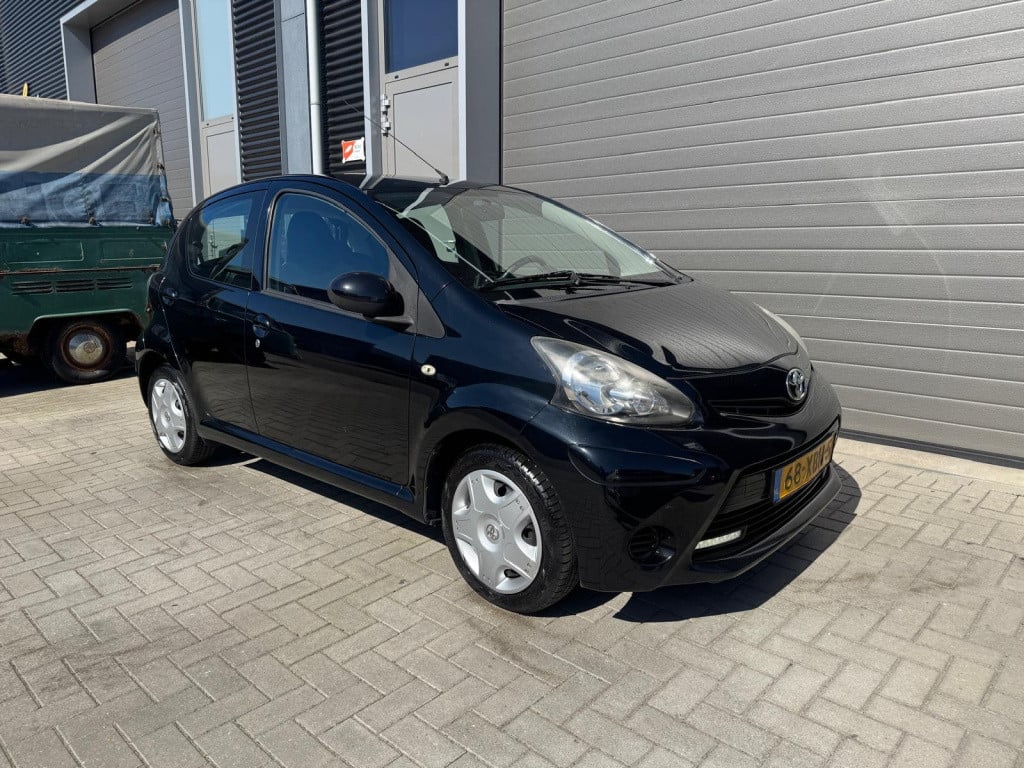 Toyota Aygo 1.0 vvt-i aspiration/1e eig/nap/apk/airco