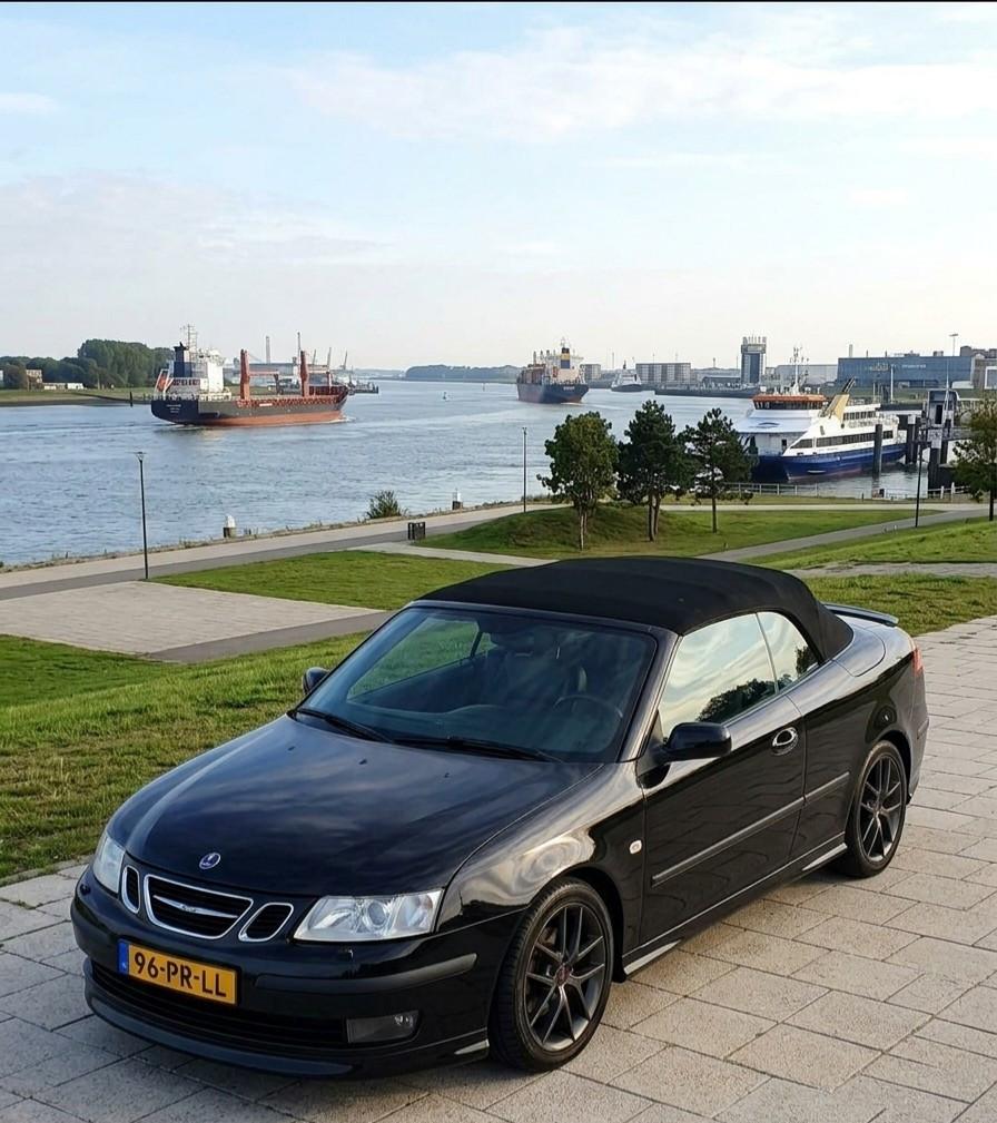 Saab 9-3 Aero m6 2-liter cabriolet