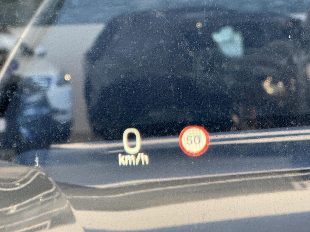 Volvo V60 t6 398pk recharge r-design| panodak| adap.cruise| 360camera| sty