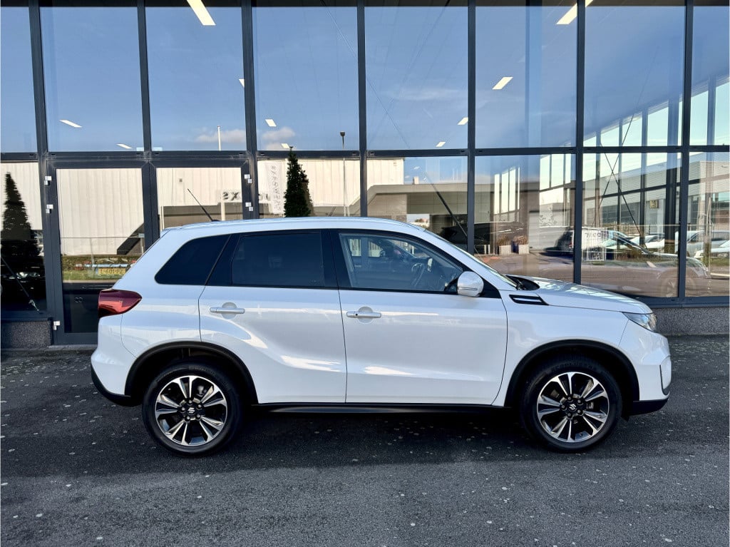 Suzuki Vitara 1.4 boosterjet stijl navi ecc cruise pano dak