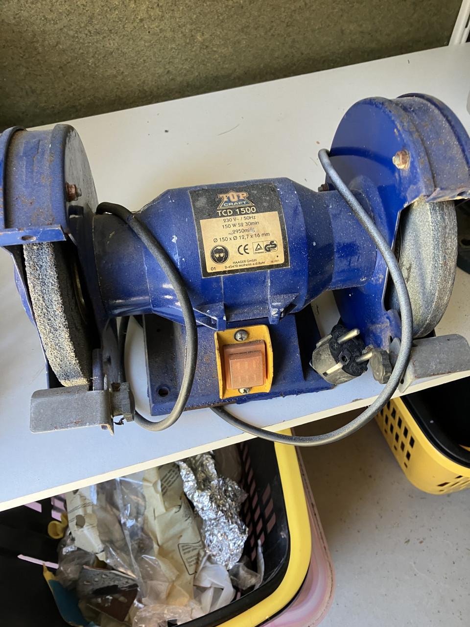 Te koop divers electrisch gereedschap in een koop
