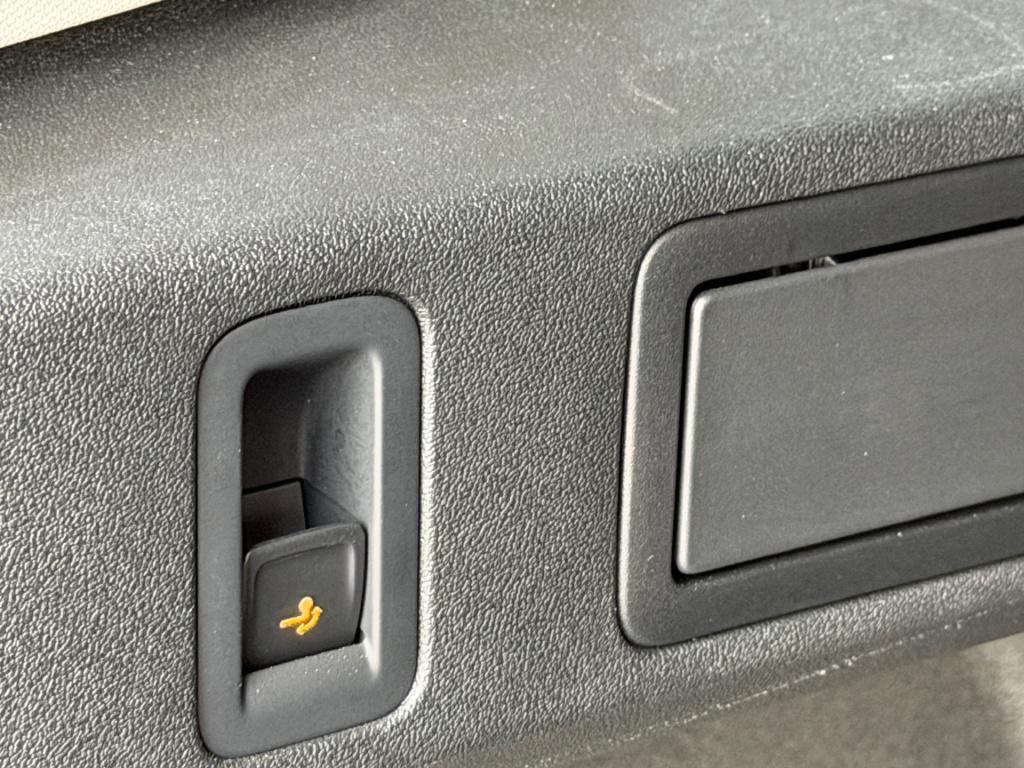 Volkswagen Tiguan 1.5 etsi life | camera | trekhaak | dode hoek | rijklaar 