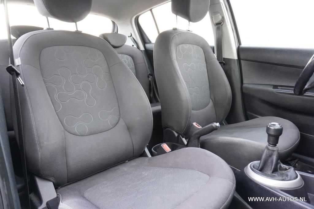 Hyundai I 20 1.2i dynamicversion