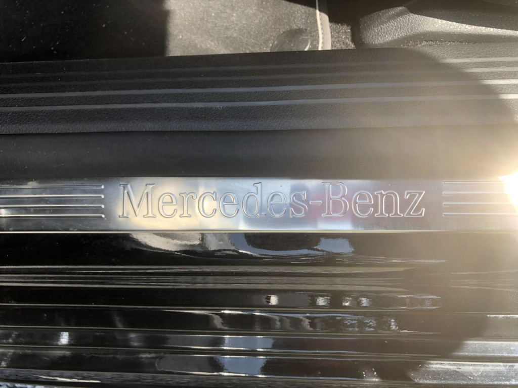 Mercedes-Benz A-Klasse 250 e business solution amg limited