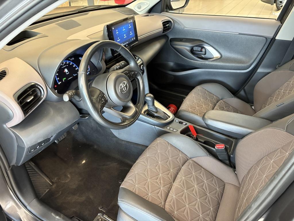 Toyota Yaris Cross 1.5 hybrid executive| 360camera| trekhaak| stoel.verw| a