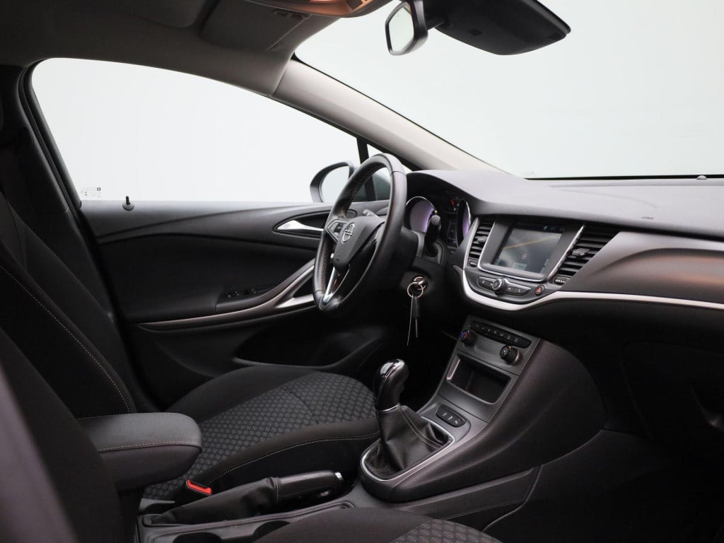 Opel Astra sports tourer 1.2 edition | parkeer sensoren | cruise control | 