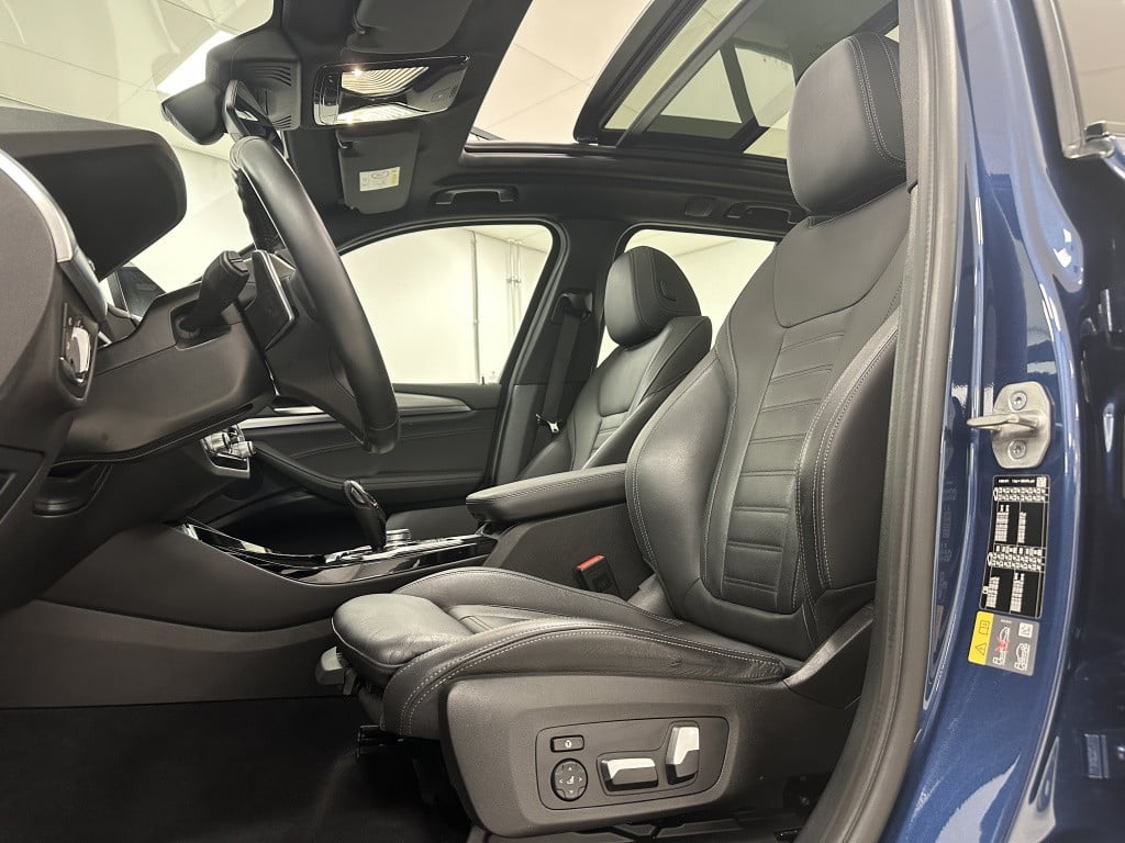 BMW X3 xdrive30e m-sport | 360 camera | panoramadak | head-up-display |