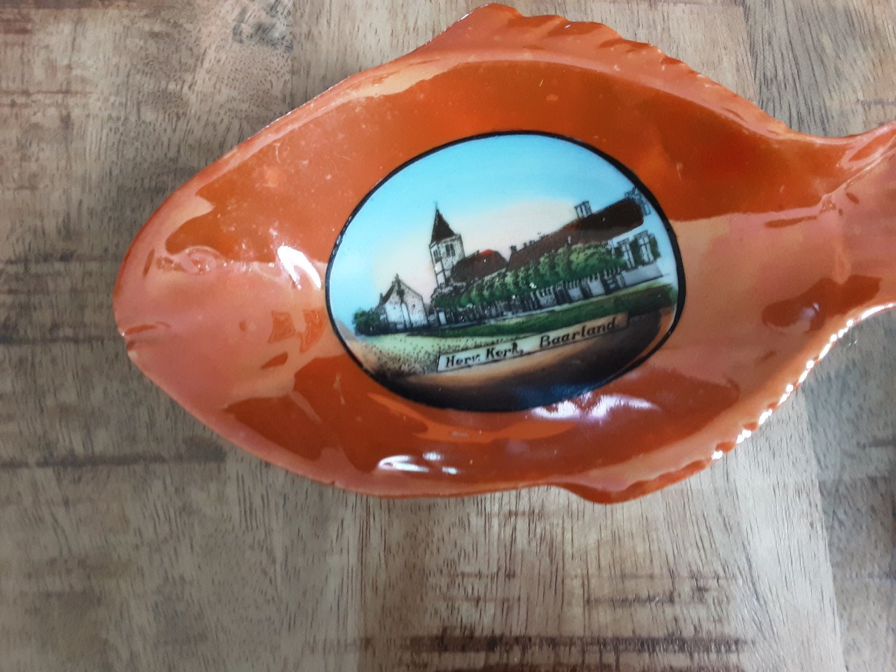 Heel mooi setje herv kerk Baarland