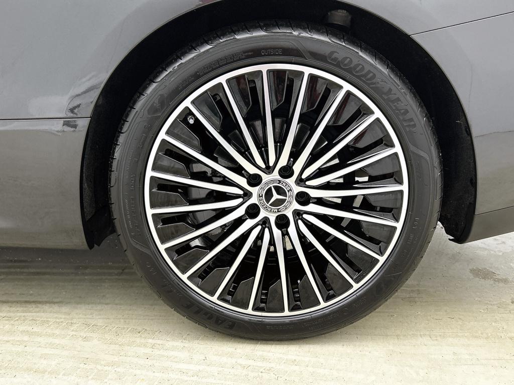Mercedes-Benz Cle cabriolet 180 amg line amg line | ledkoplampen | memory p