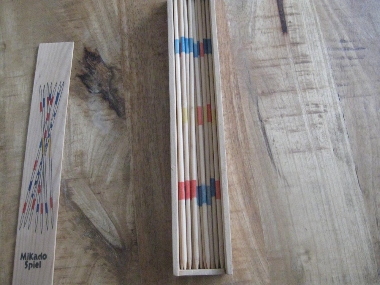 Verschillende kinder spellen