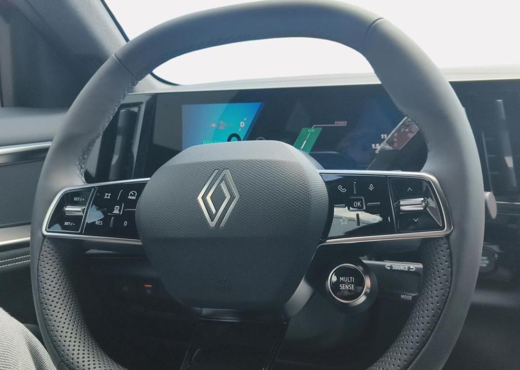 Renault Austral 1.2 e-tech full hybrid 200 techno - two-tone kleurstelling