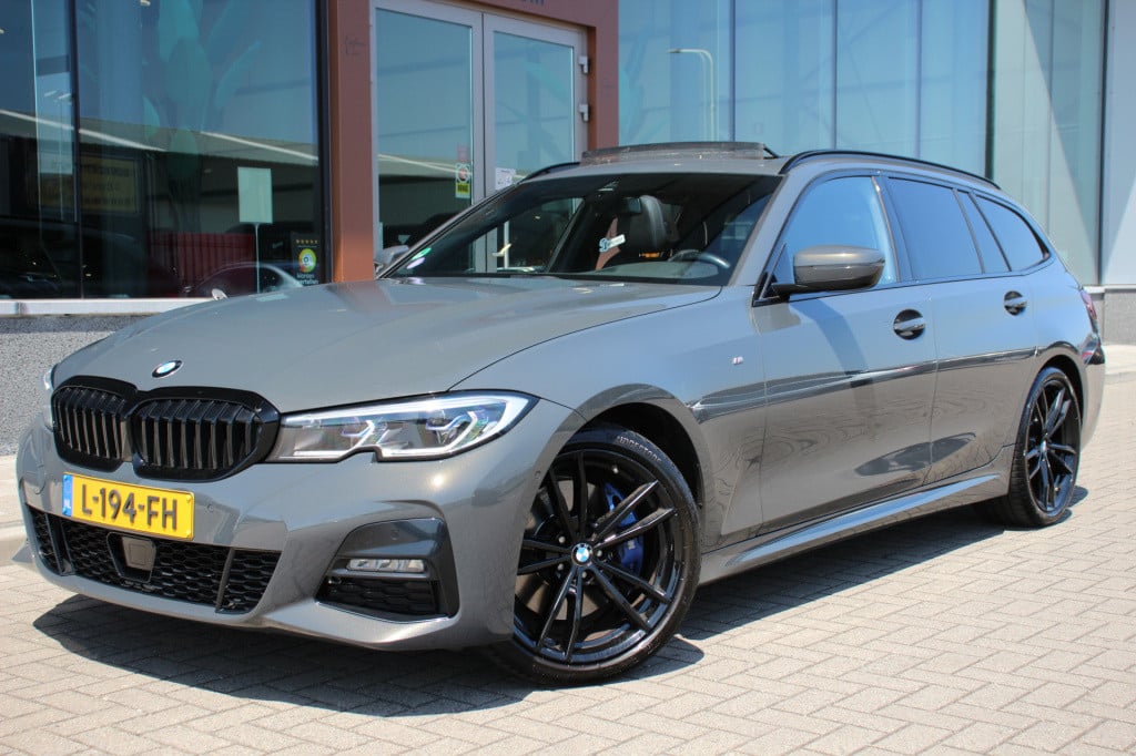 BMW 3-serie touring 320i high executive m pakket | pano | laser | leder