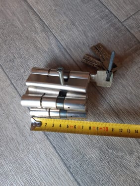 Cilinders 4x gelijksluitend