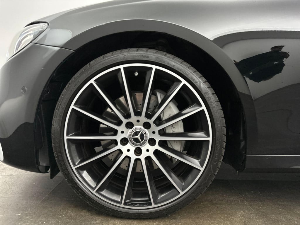 Mercedes-Benz E-Klasse estate 200 business solution amg