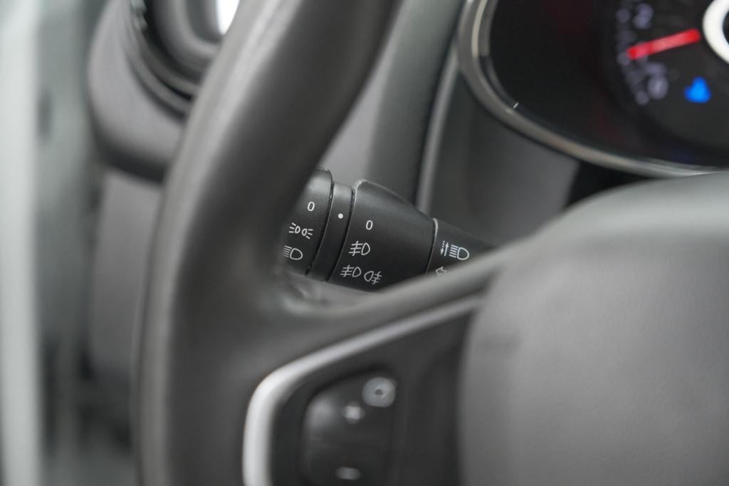 Renault Clio estate tce 90 limited | trekhaak | apple carplay | parkeersens