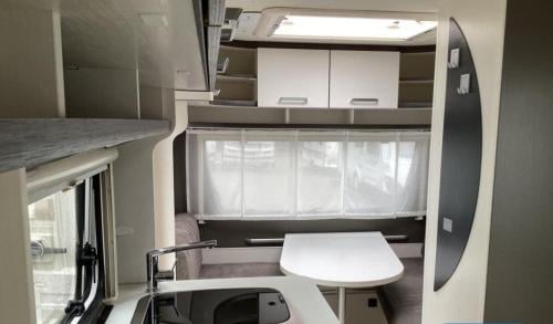 Te koop dethleffs caravan 495fr