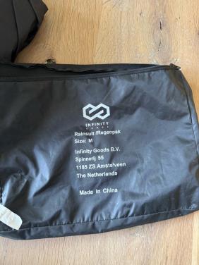 Infinity regenpak Maat M
