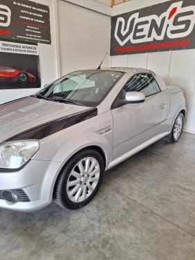 Te koop Opel Tigra TwinTop 1.4 16v Sport!!!