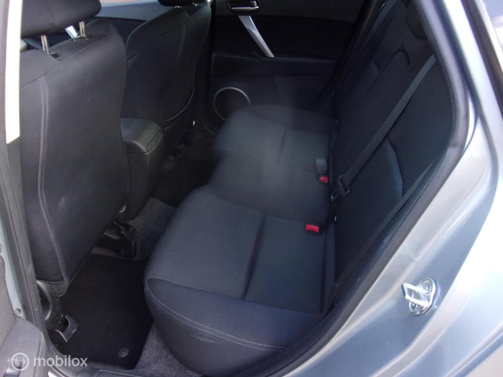 Mazda 3 1.6 gt-m line