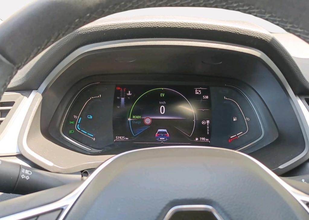 Renault Captur 1.6 e-tech hybrid 145 evolution