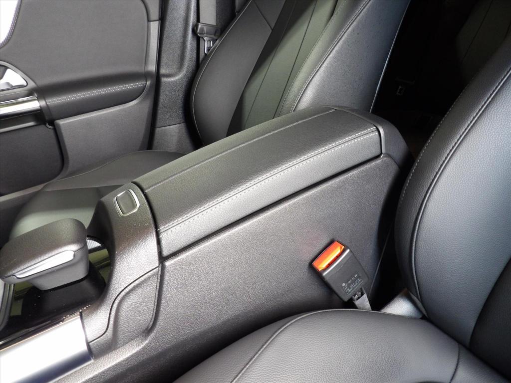 Mercedes-Benz Gla-klasse 250 e 218pk 8g-dct business solution luxury limite