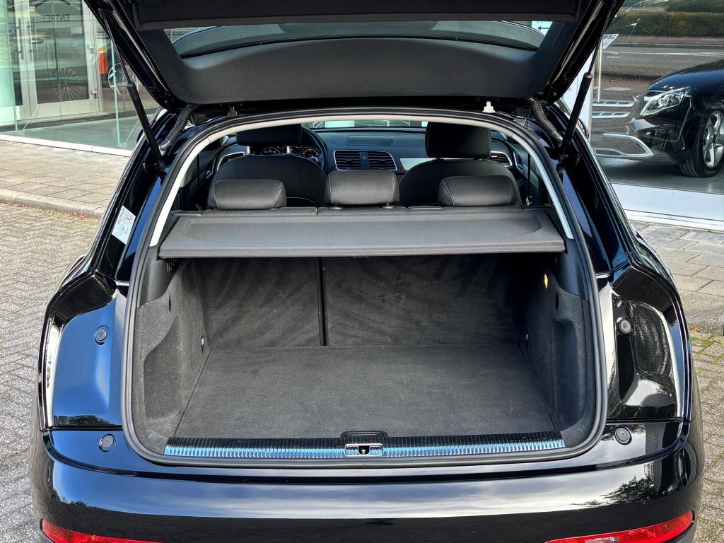 Audi Q3 1.4 tfsi 150pk pro line- trekhaak- navigatie-rijklaarprijs incl. ga