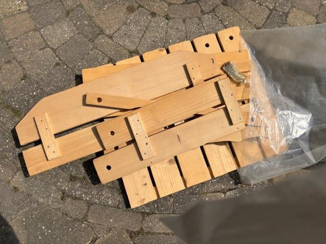 Houten tuinwandrekje