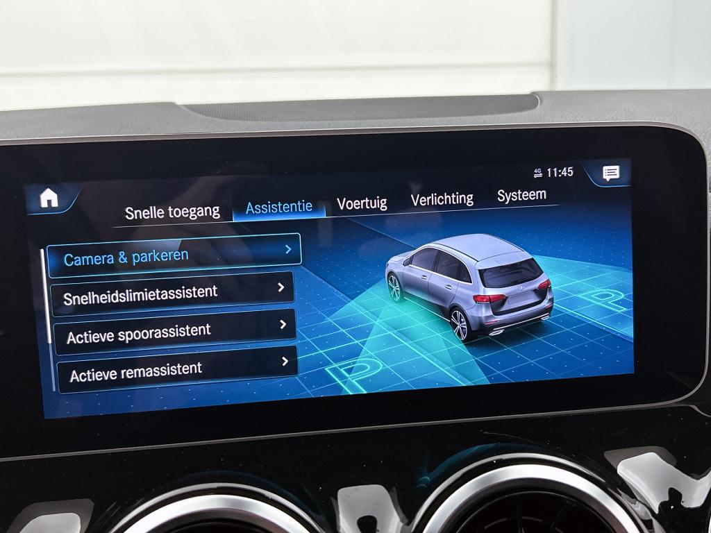 Mercedes-Benz B-Klasse 180 business solution amg | amg line | trekhaak | st