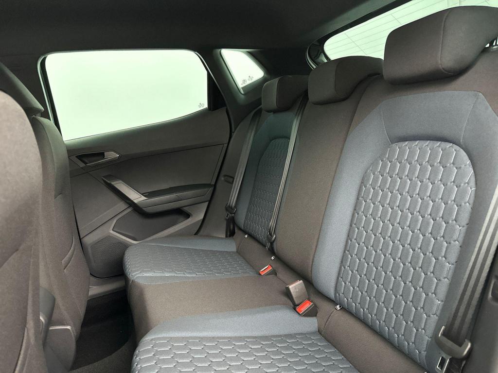 Seat Ibiza style business connect 1.0 ecotsi 85 kw / 115 pk h