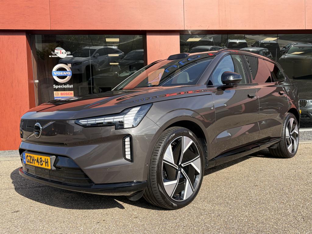 Volvo Ex90 twin motor performance ultra 7p. 111 kwh | luchtvering | soft-cl