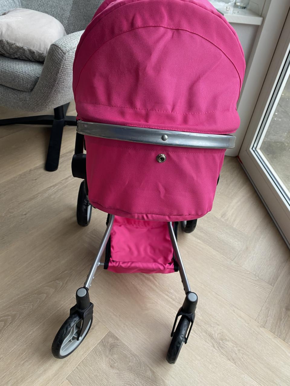 Poppenwagen bandits and angels