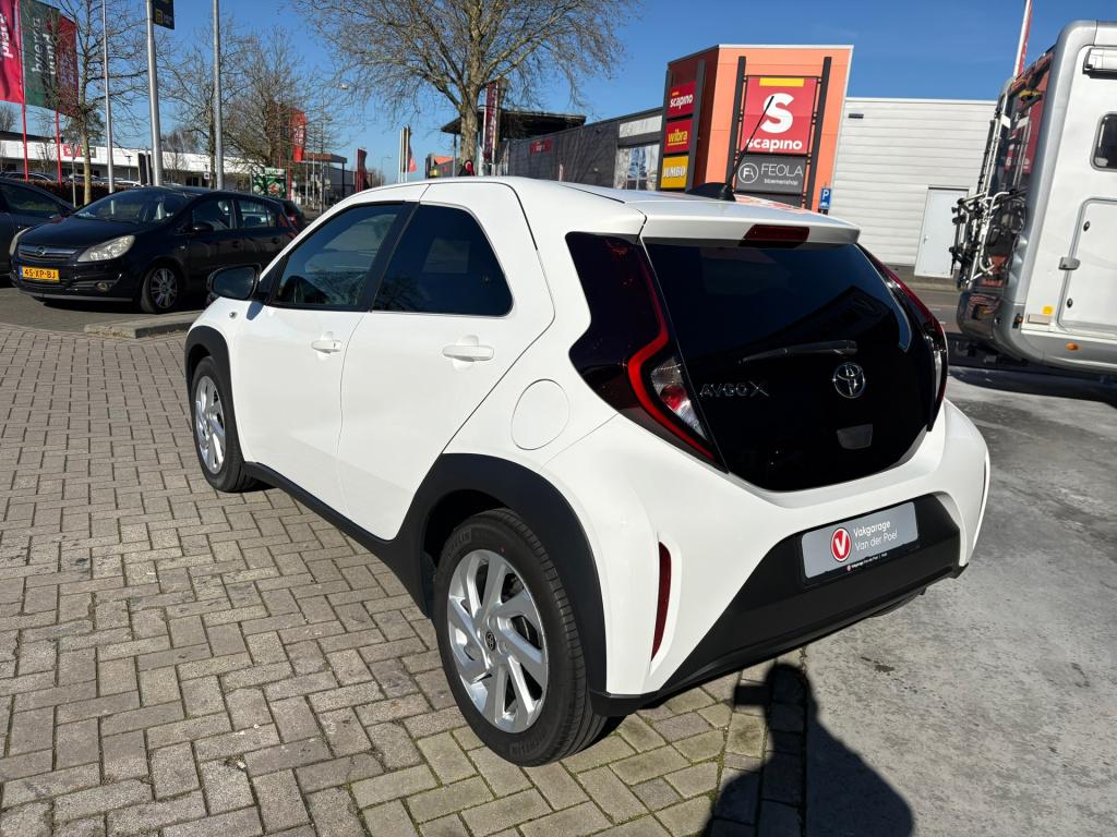 Toyota Aygo x 1.0 vvt-i mt play