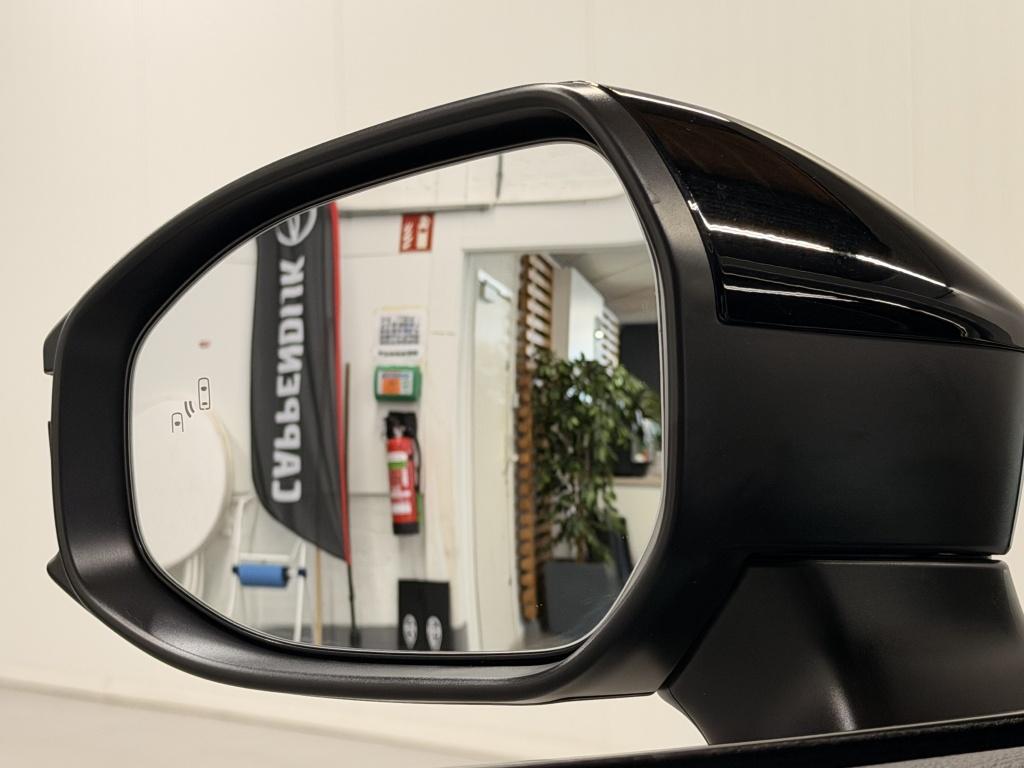 Toyota Corolla Cross hybrid 140 dynamic| adapt. cruise| stoel/stuur verw.| 
