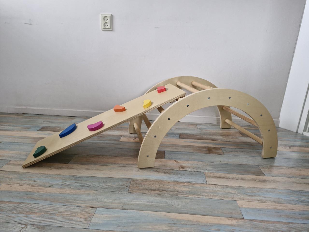 Montessori klimboog met klimplank