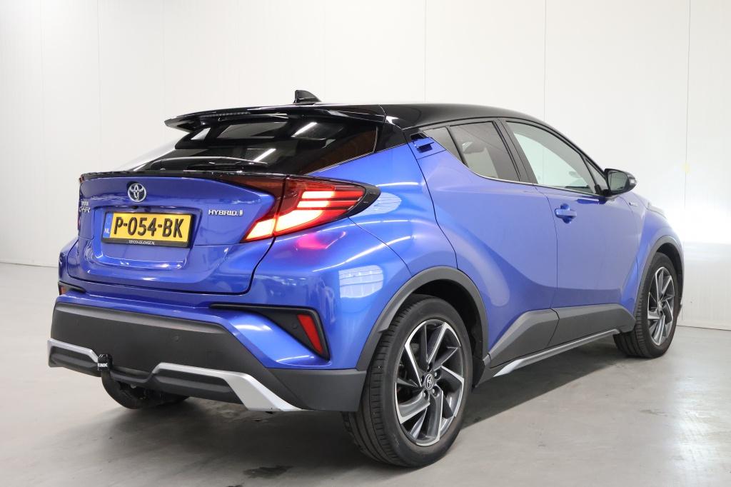 Toyota C-hr 2.0 hybrid bi-tone