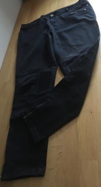 Zwarte broek