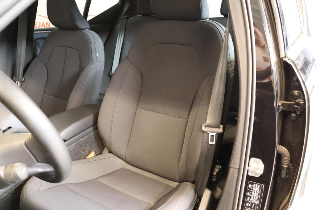 Volvo XC40 1.5 t4 recharge inscription expression nl auto, trekhaak, carpla